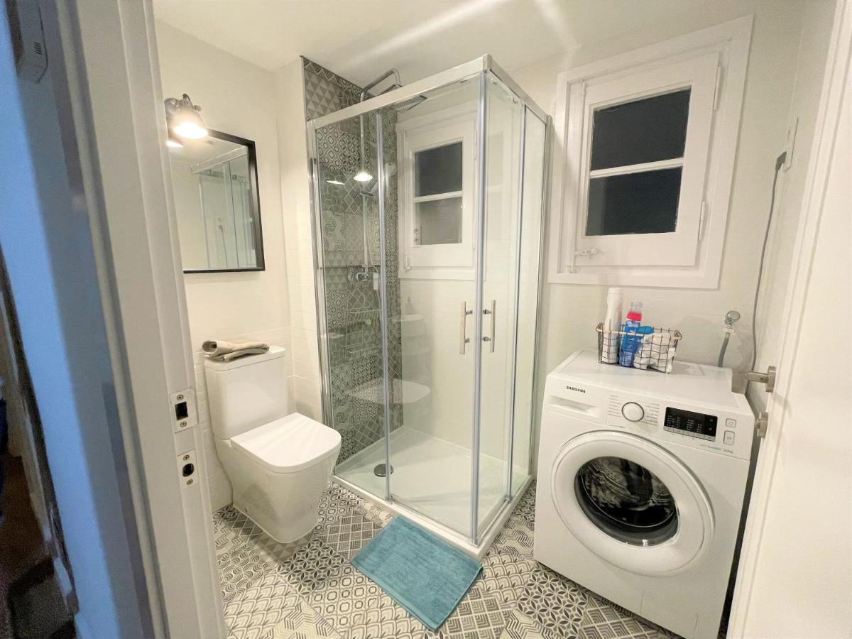 Charming Appartement In The Heart Of バルセロナ エクステリア 写真