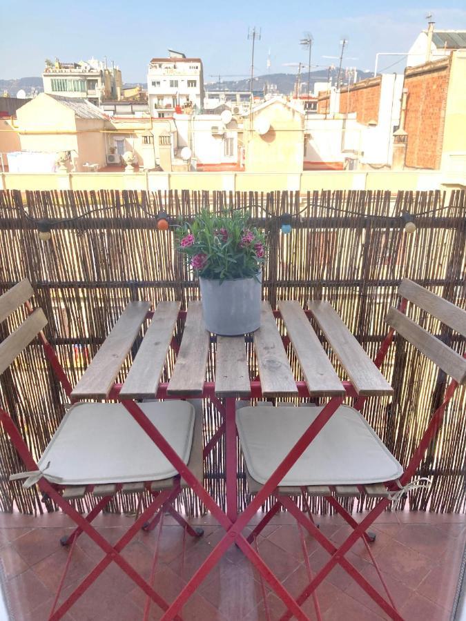 Charming Appartement In The Heart Of バルセロナ エクステリア 写真